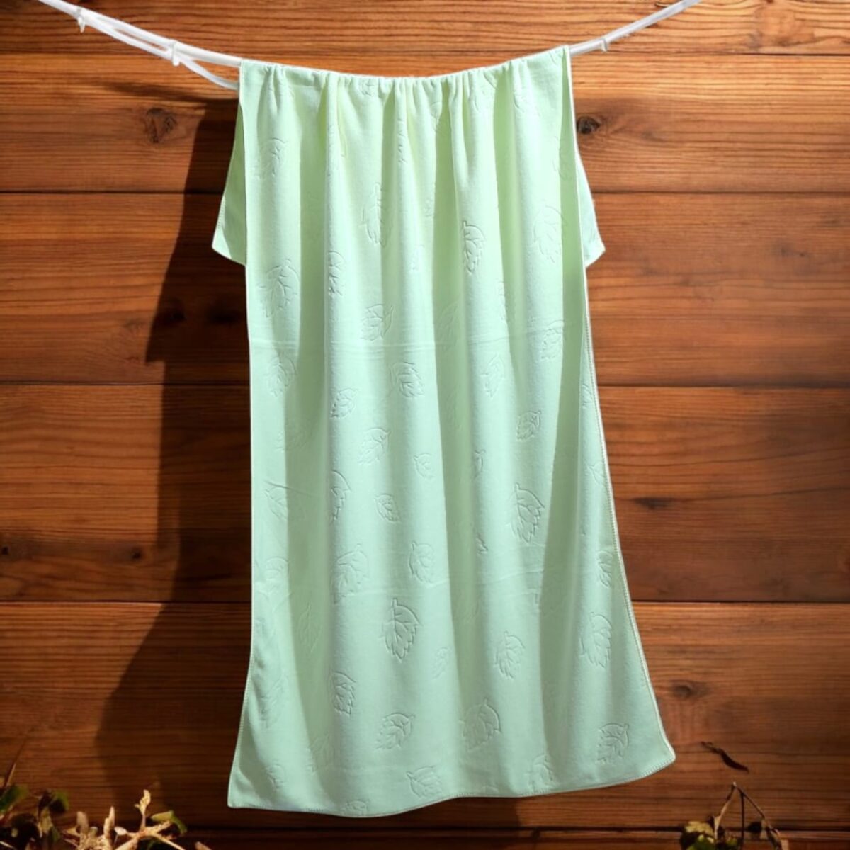 Leaf Embossed Absorbent Bathing Towel - Image 1